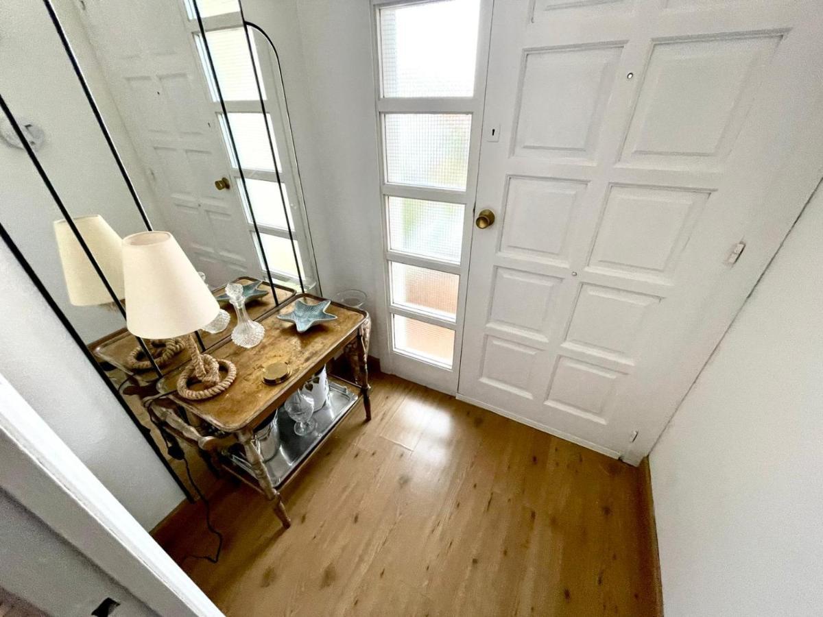 Casa En Masnou Junto A Playa Y Tren Villa Ngoại thất bức ảnh