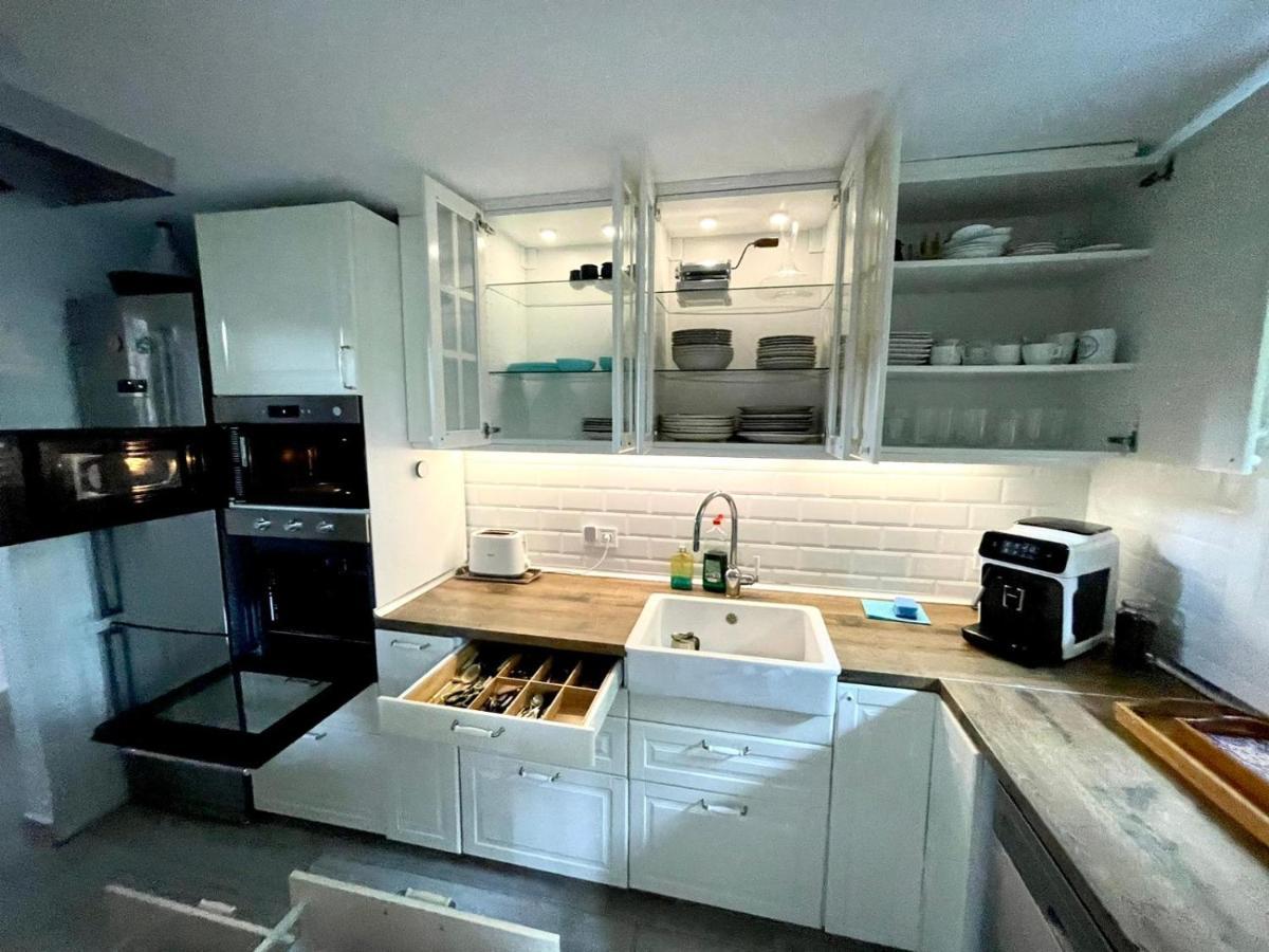 Casa En Masnou Junto A Playa Y Tren Villa Ngoại thất bức ảnh