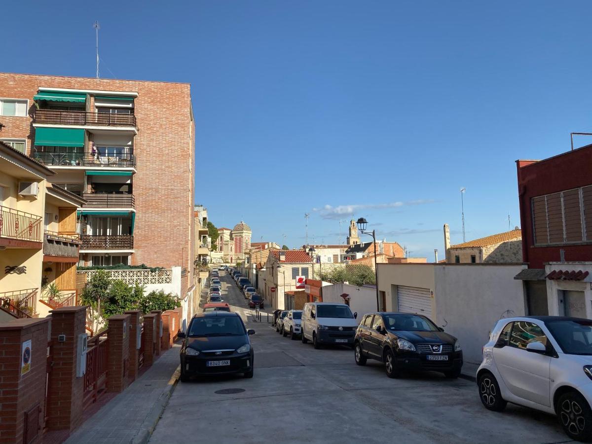 Casa En Masnou Junto A Playa Y Tren Villa Ngoại thất bức ảnh